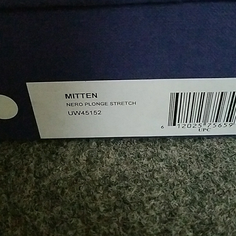 Stuart Weitzman mitten boot - Picture 5 of 5